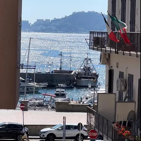 Casina Lambis Hotel Pozzuoli Exterior photo