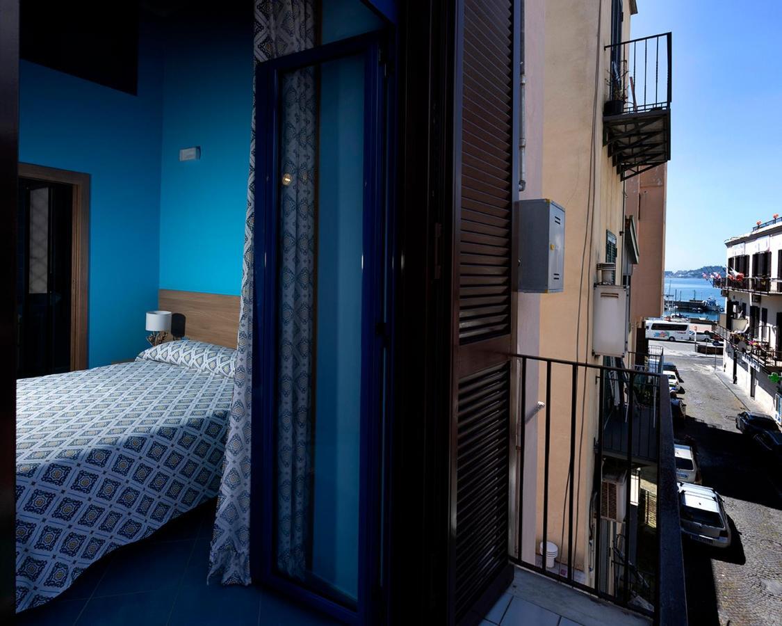 Casina Lambis * Pozzuoli